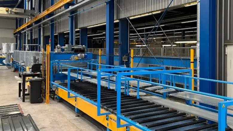 Die neue Rollformanlage für das Trapezprofil 35/207 von HNB Nordbleche GmbH